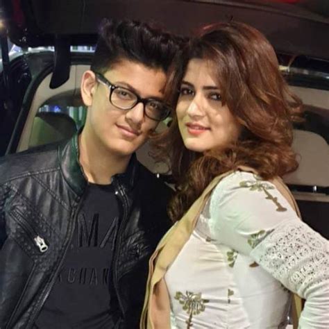 srabanti chatterjee facebook|srabanti chatterjee son age.